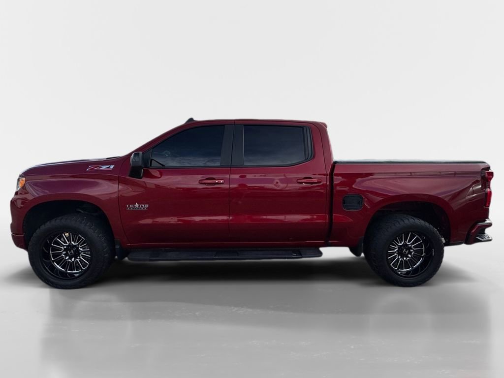 2022 Chevrolet Silverado 1500 RST photo 2