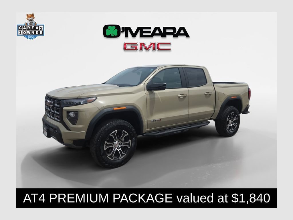2024 GMC Canyon 4WD AT4 Crew Cab Short Box's photo