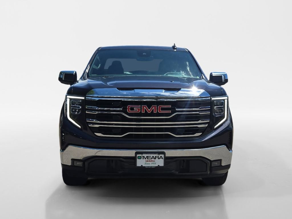 2023 GMC Sierra 1500 SLT - Photo 9