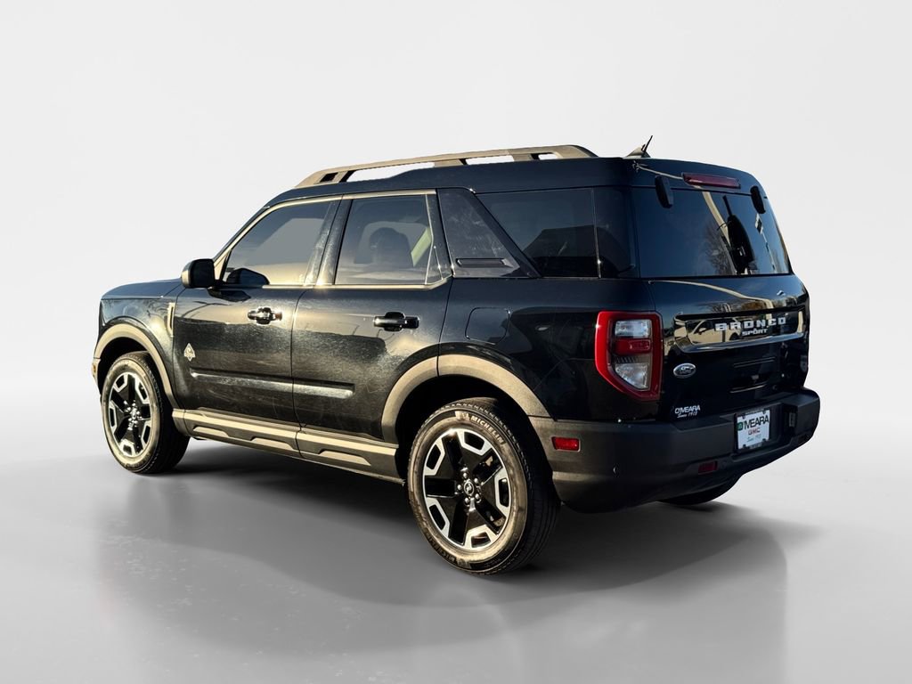 2023 Ford Bronco Sport Outer Banks photo 3