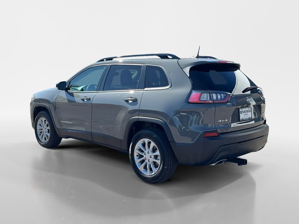 2022 Jeep Cherokee Latitude Lux photo 2