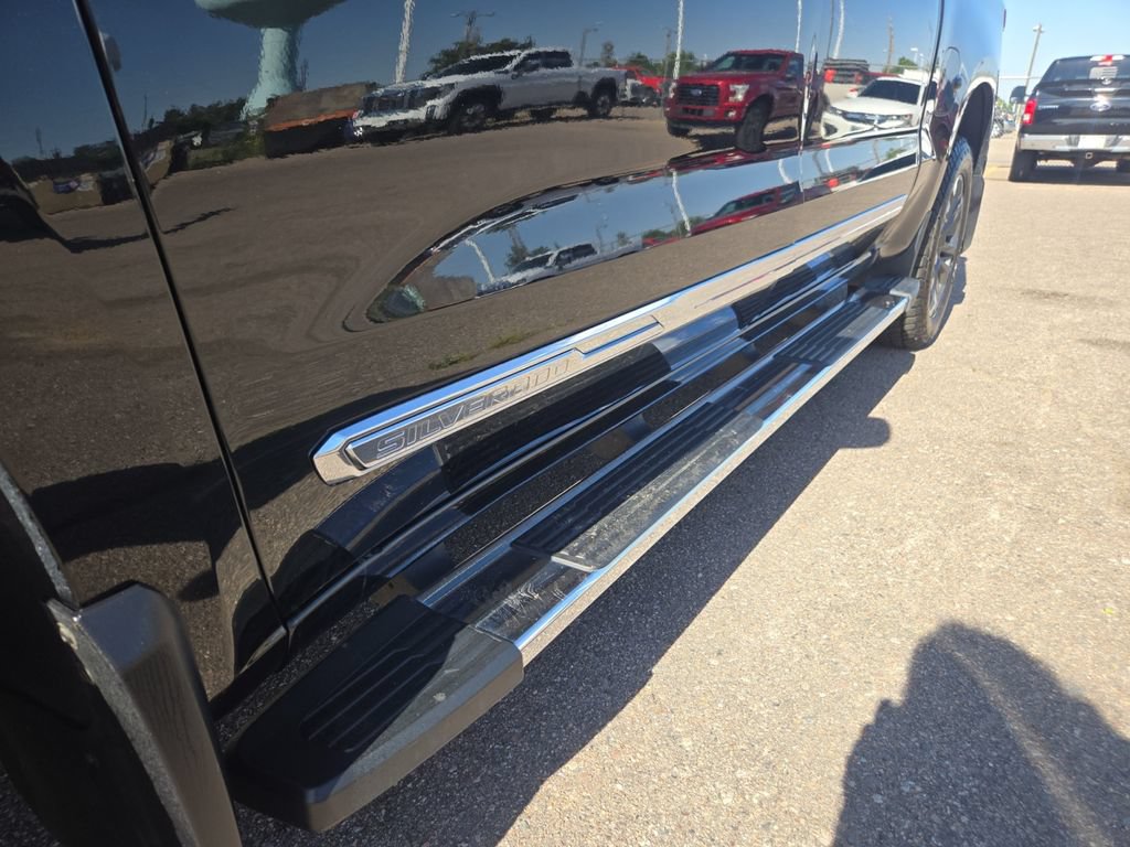 2024 Chevrolet Silverado 1500 High Country - Photo 23