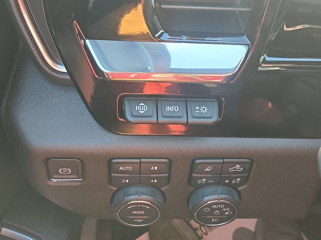 2024 Chevrolet Silverado 1500 High Country - Photo 27