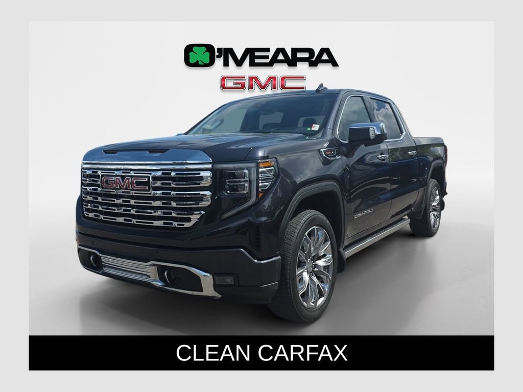 2023 GMC Sierra Denali 4WD Crew Cab Short Box's photo