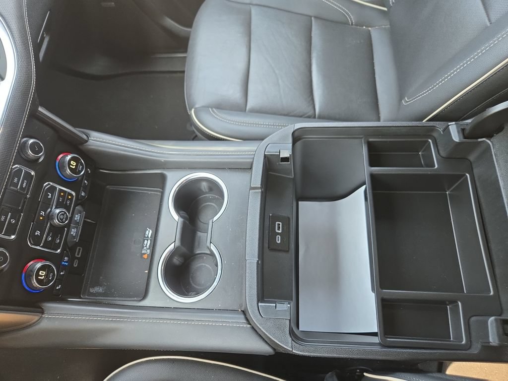 2024 Chevrolet Suburban Premier - Photo 28