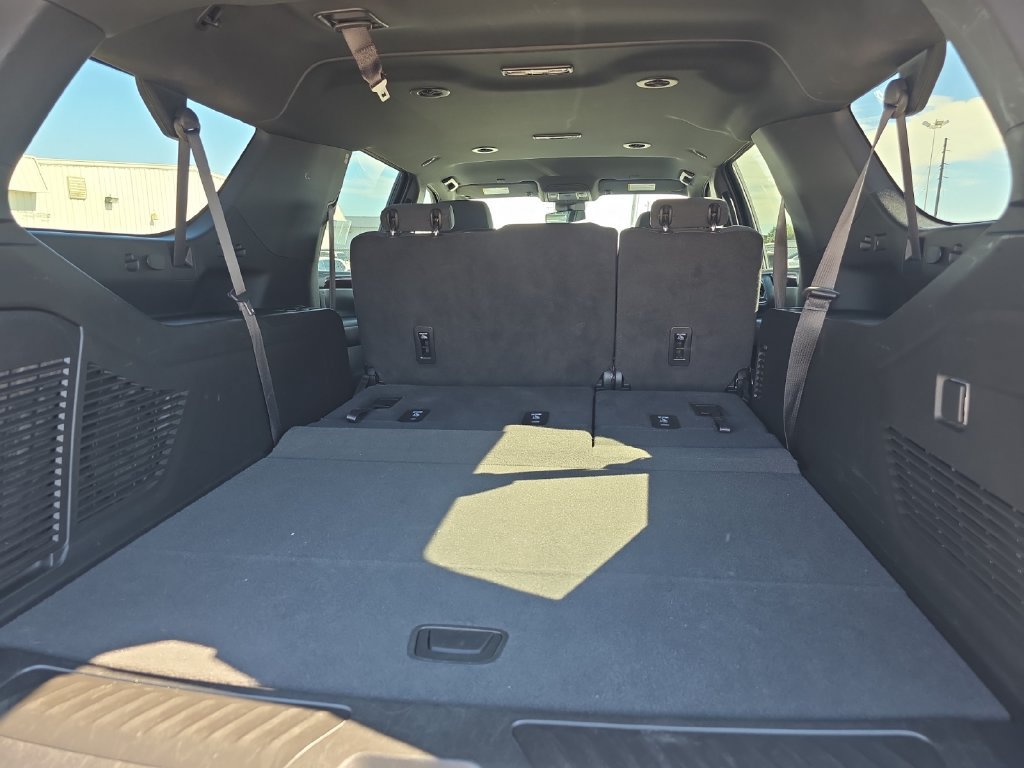 2023 GMC Yukon XL SLE - Photo 18
