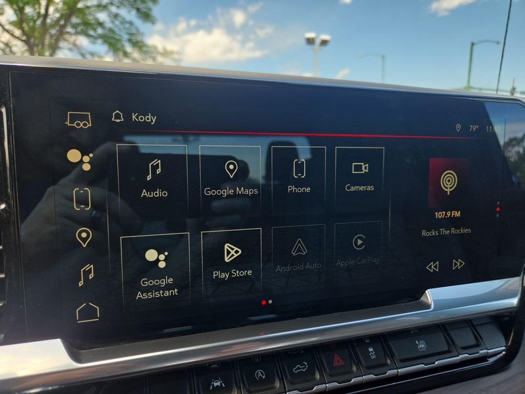 2023 GMC Sierra 1500 SLT - Photo 26