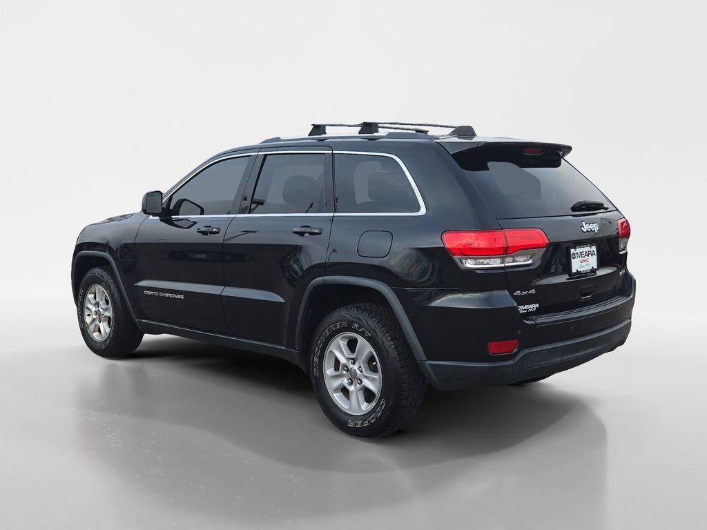 2016 Jeep Grand Cherokee Laredo photo 3