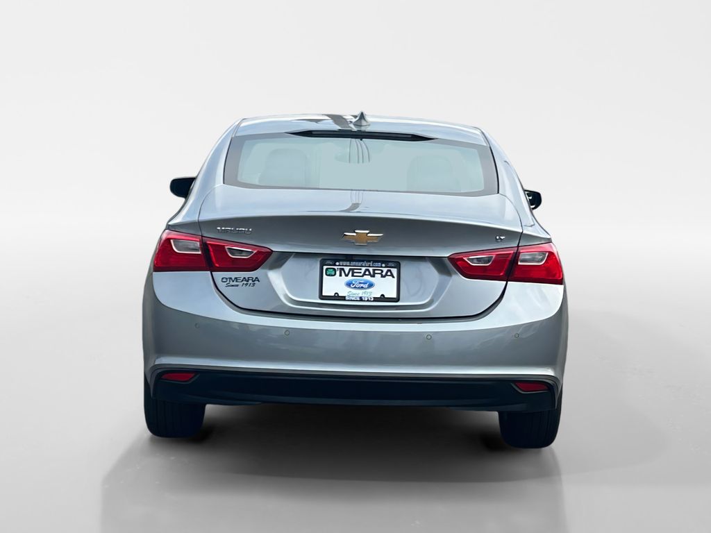 2025 Chevrolet Malibu 1LT photo 4