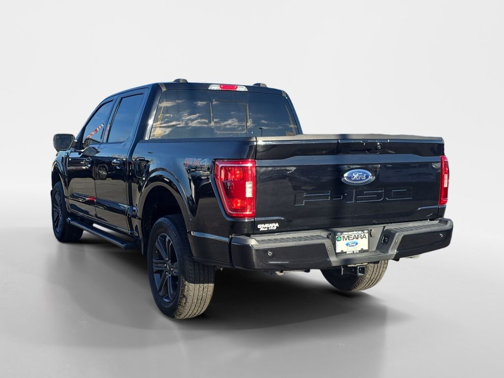 2023 Ford F-150 XLT photo 3