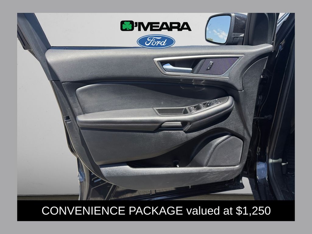 2024 Ford Edge SEL AWD's photo