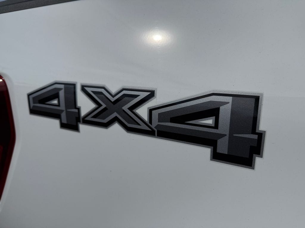 2025 Ford F-150 XLT - Photo 20
