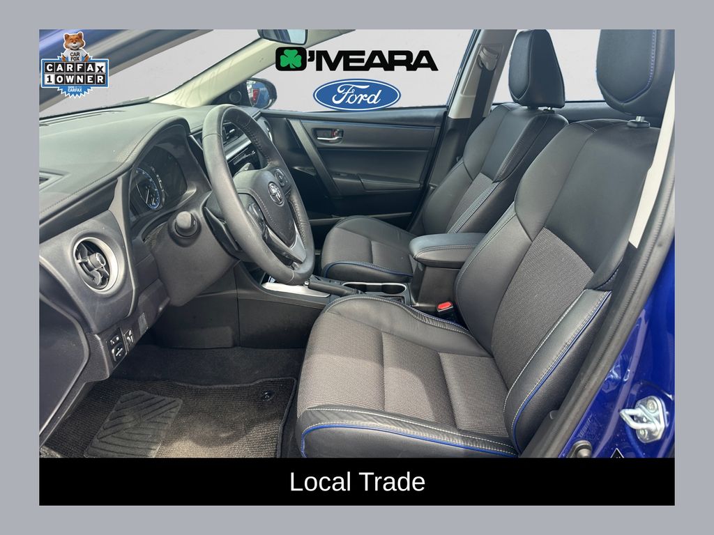 2017 Toyota Corolla SE AT's photo