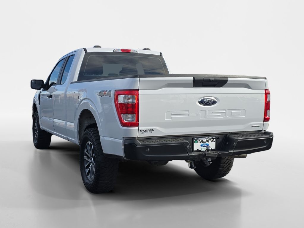 2021 Ford F-150 XL photo 3