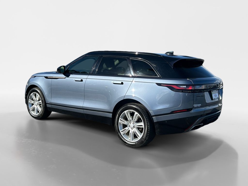 2018 Land Rover Range Rover Velar SE photo 2