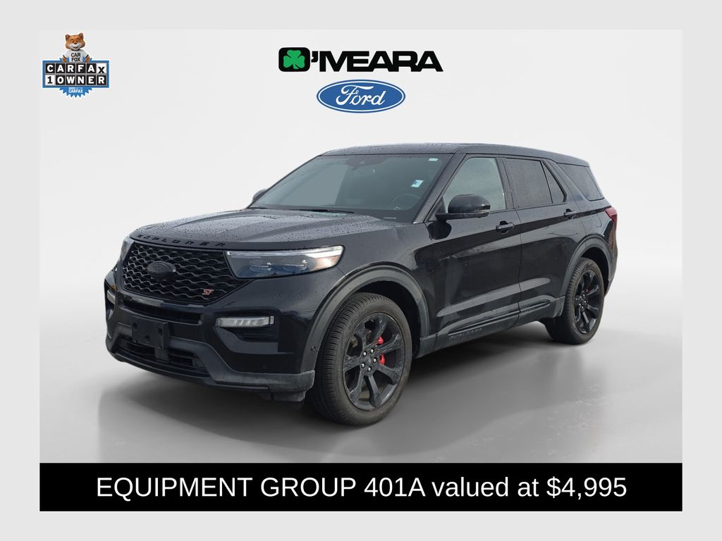 2022 Ford Explorer ST's photo