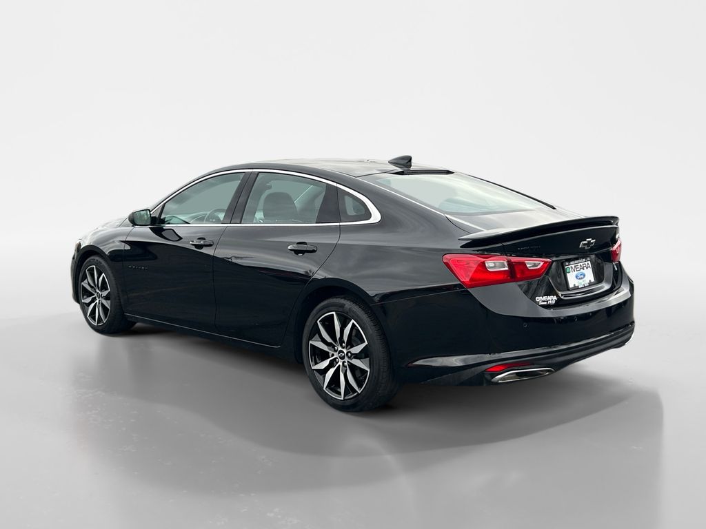 2024 Chevrolet Malibu RS photo 3