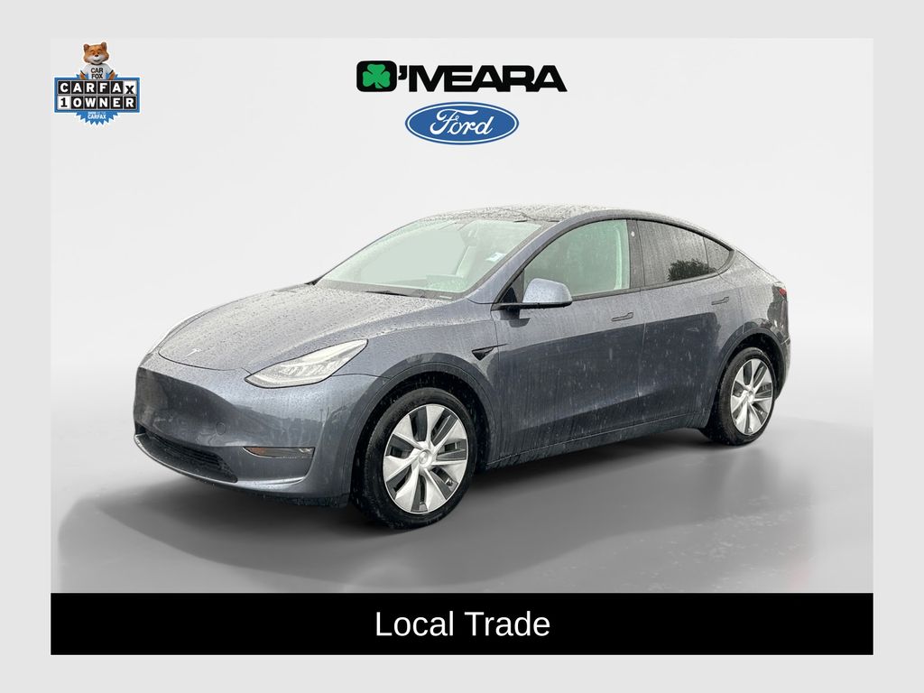 2022 Tesla Model Y Long Range Dual Motor All-Wheel Drive's photo