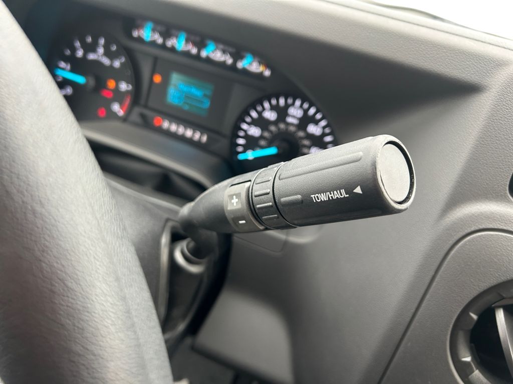 2025 Ford E-Series Cutaway Base - Photo 22