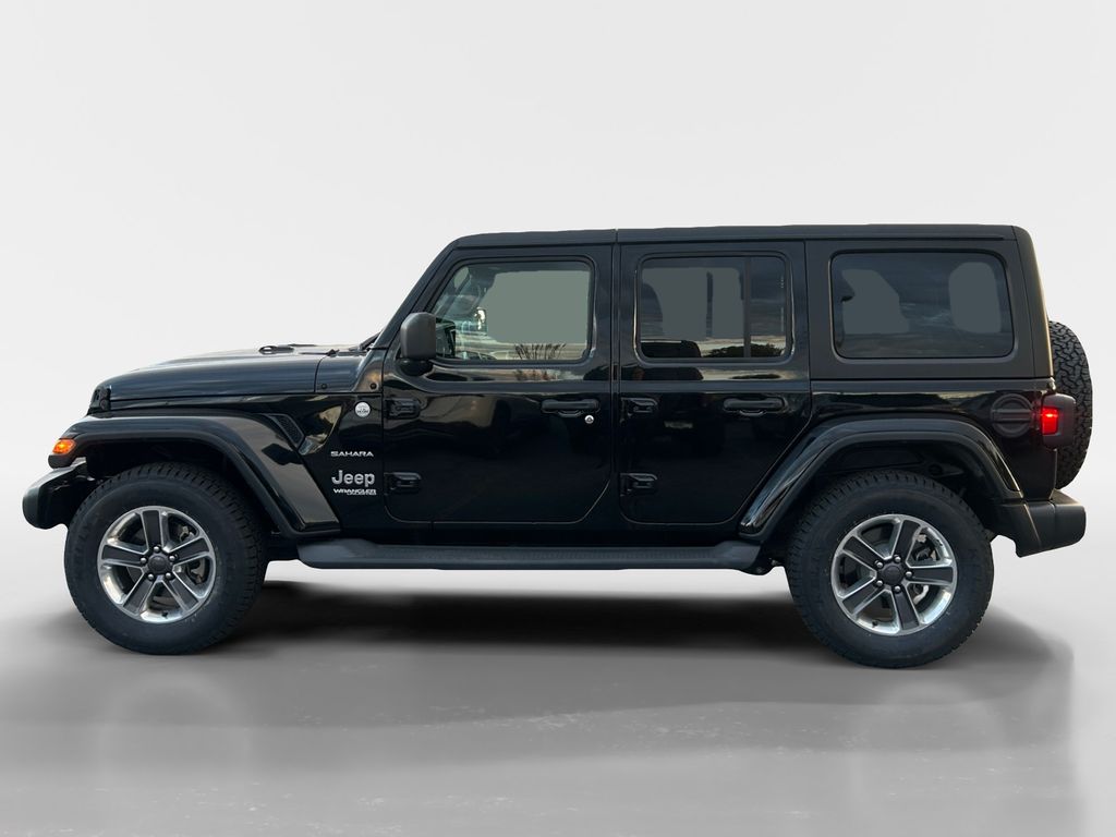 2019 Jeep Wrangler Unlimited Sahara photo 2