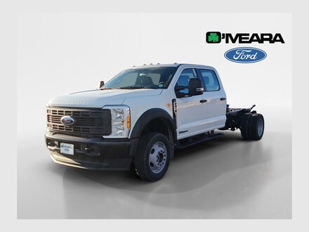2025 Ford F-450SD XL Chassis