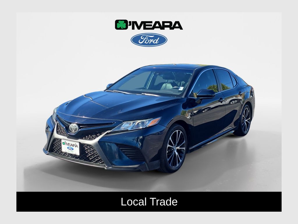 2019 Toyota Camry SE