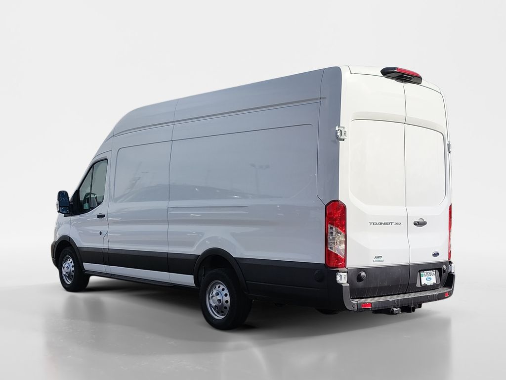 2024 Ford Transit photo 3