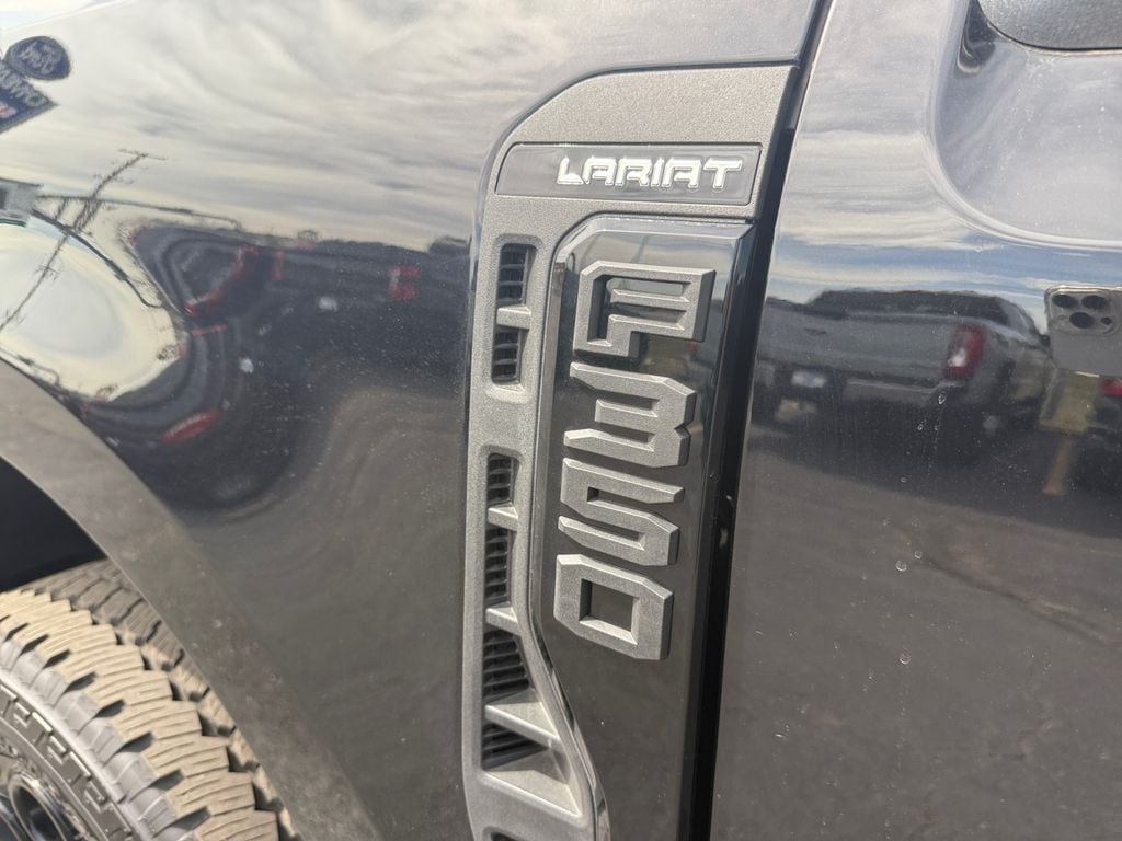 2025 Ford F-350 Super Duty Lariat - Photo 25