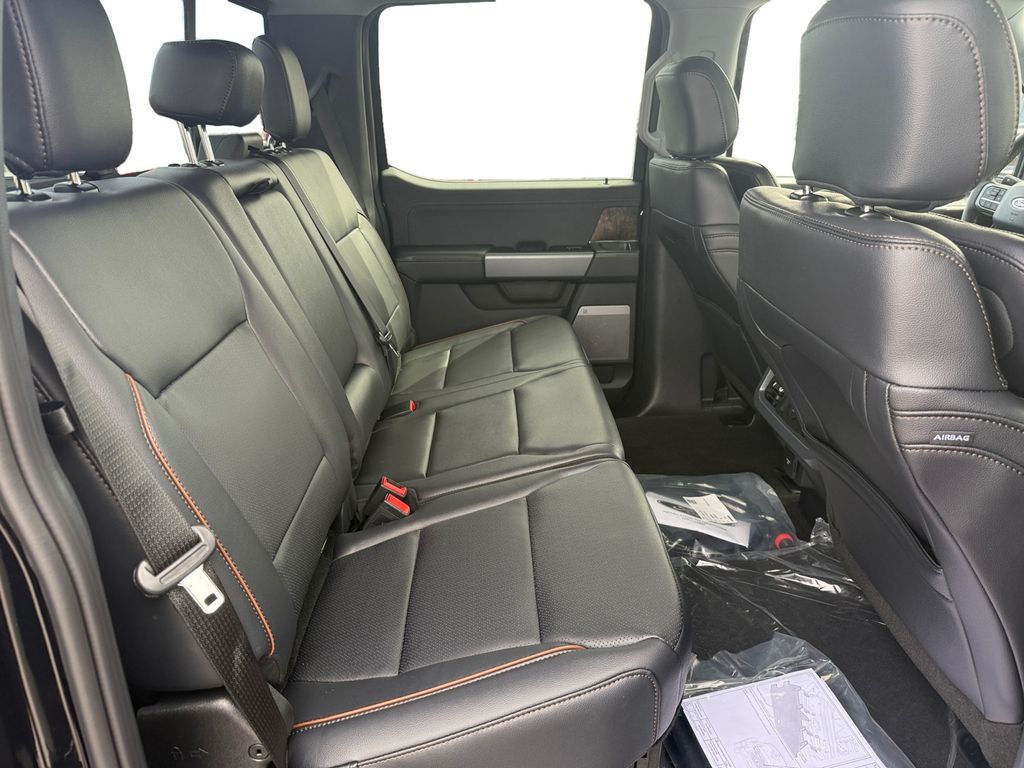 2025 Ford F-350 Super Duty Lariat - Photo 19
