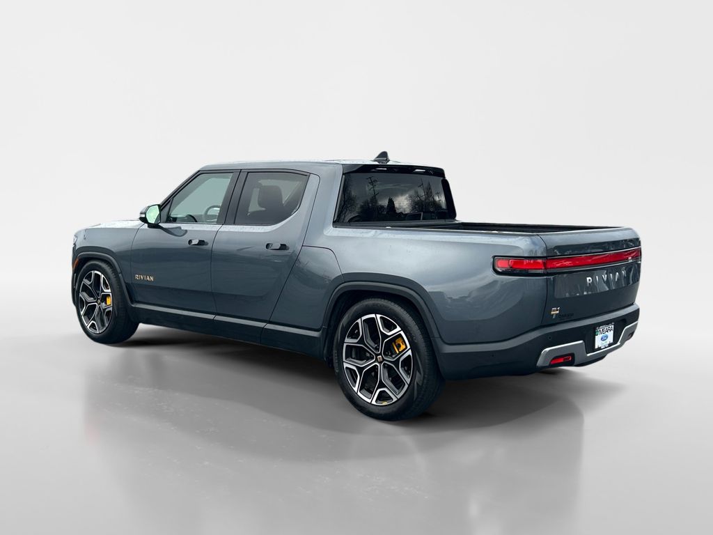 2023 Rivian R1T Adventure photo 2