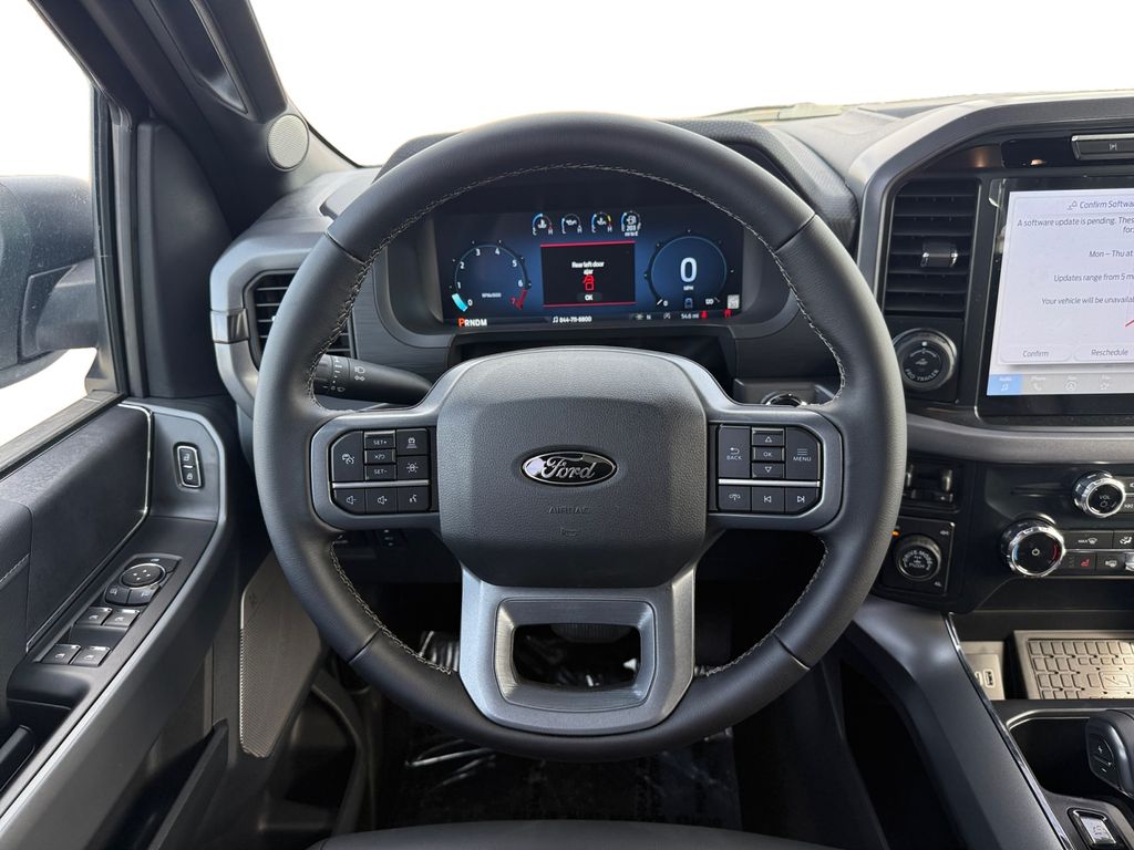 2025 Ford F-150 XLT - Photo 13