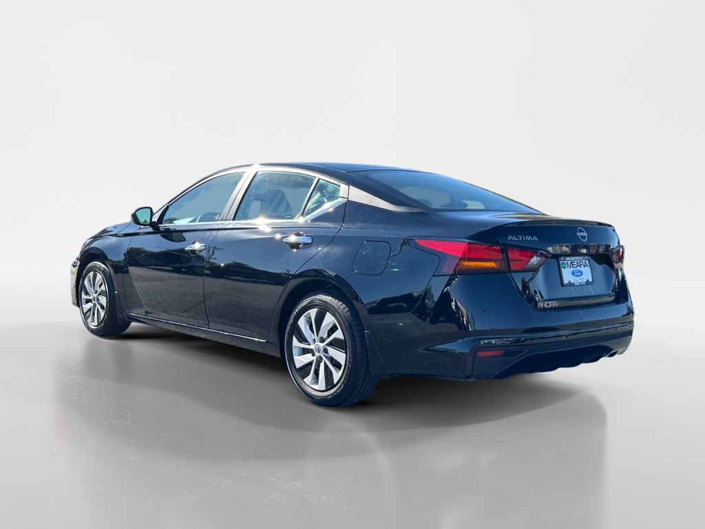 2024 Nissan Altima 2.5 S photo 3