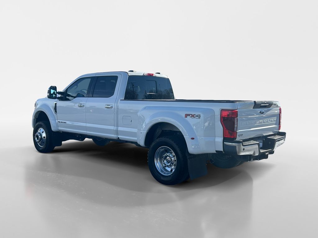 2022 Ford F-450 photo 3