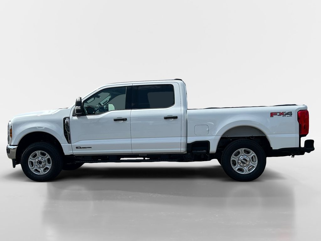 2026 Ford F-250 photo 2