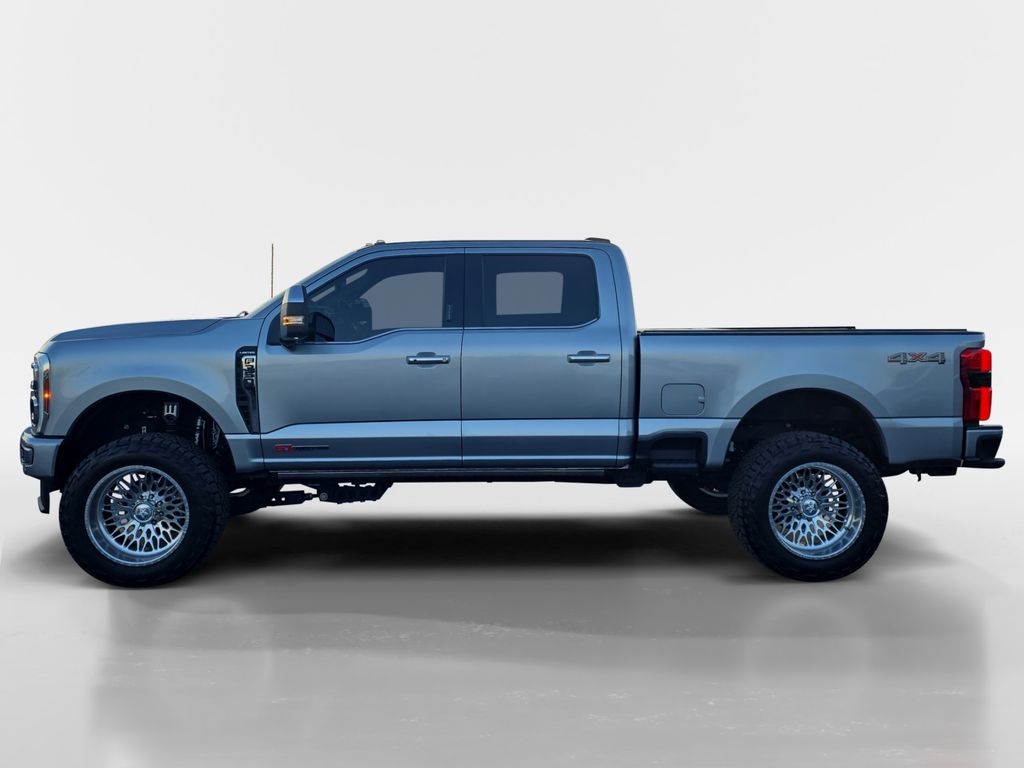 2024 Ford F-350 photo 2