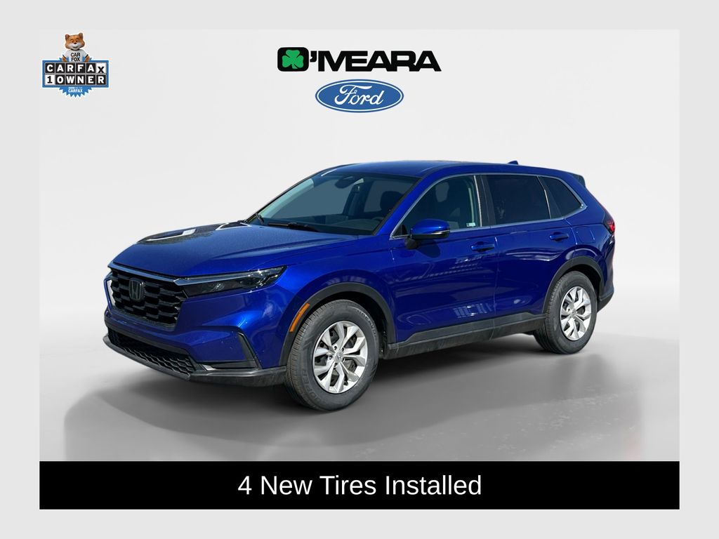 2025 Honda CR-V LX 2WD's photo