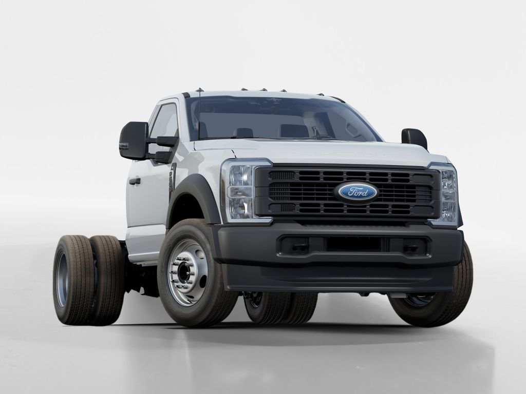 2025 Ford F-600 Super Duty Chassis Cab XL - Photo 4