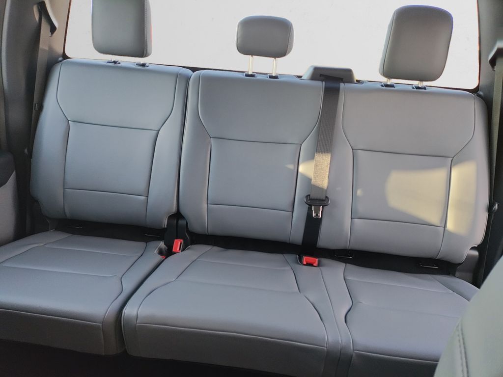 2025 Ford F-450 Super Duty Chassis Cab XL - Photo 13