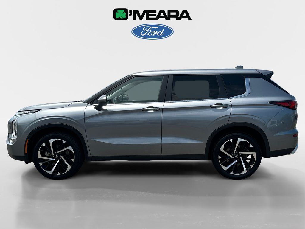 Used 2023 Mitsubishi Outlander SE with VIN JA4J4UA82PZ054226 for sale in Northglenn, CO
