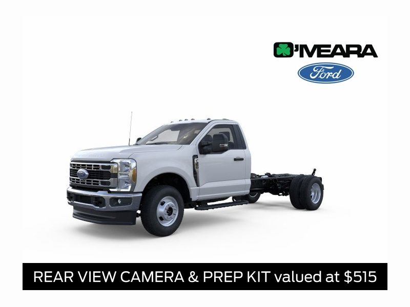 2026 Ford F-350 Super Duty Chassis Cab XL's photo
