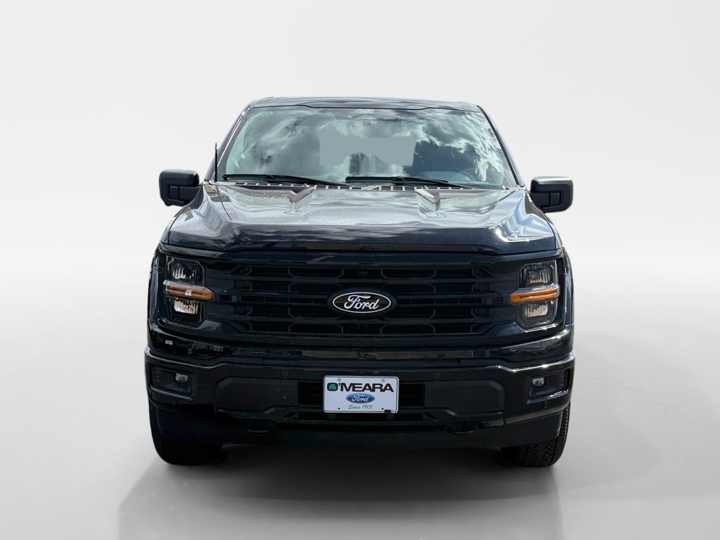2025 Ford F-150 XLT - Photo 9