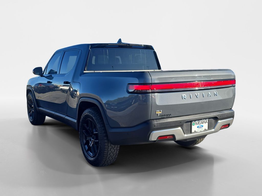 2022 Rivian R1T Adventure photo 2