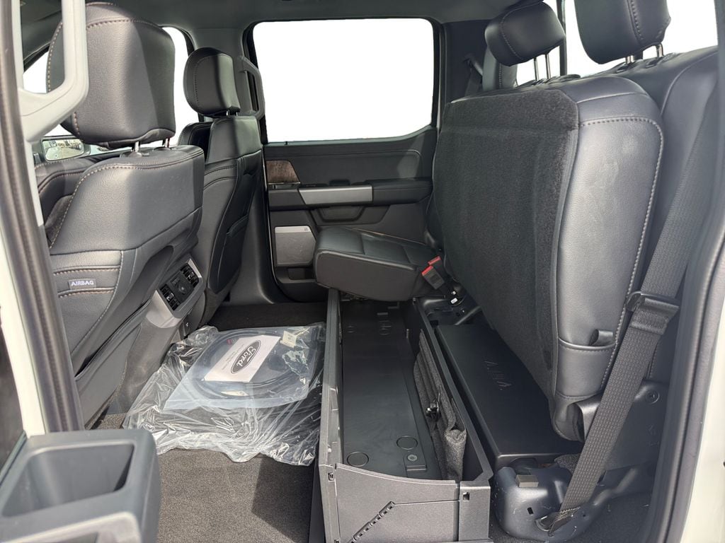2025 Ford F-350 Super Duty Lariat - Photo 22