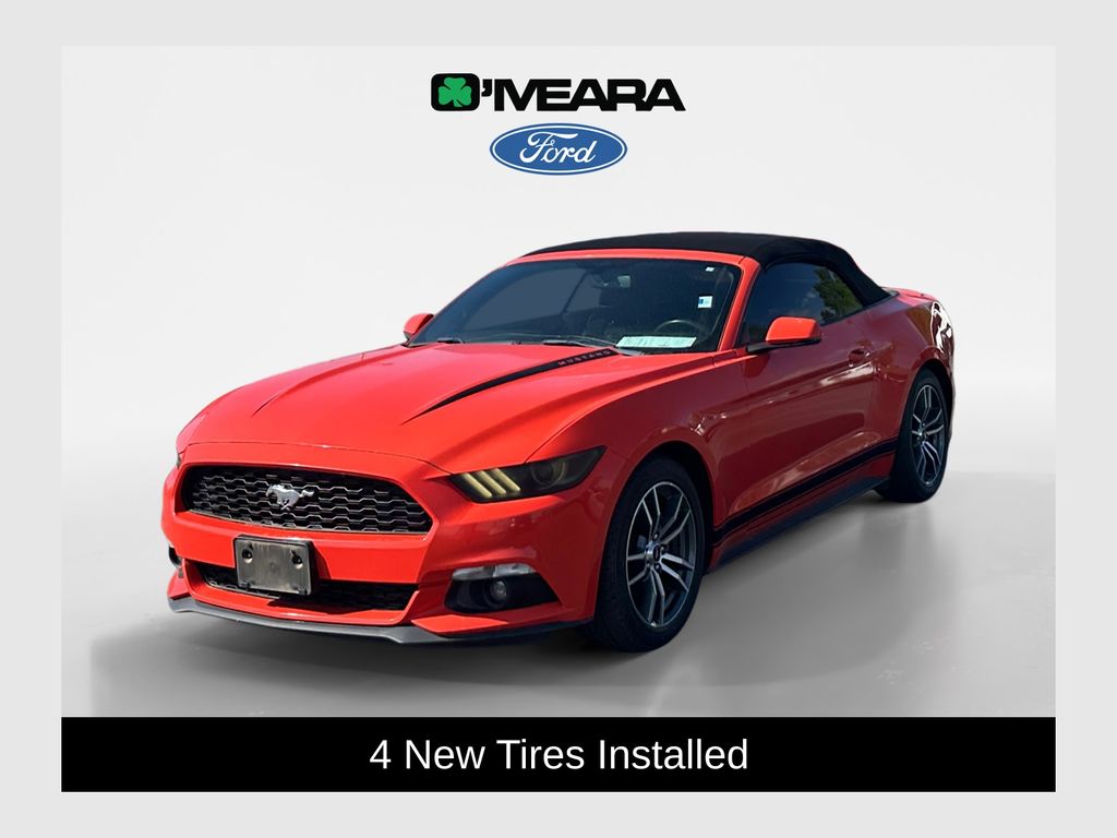 2016 Ford Mustang EcoBoost Convertible Premium's photo
