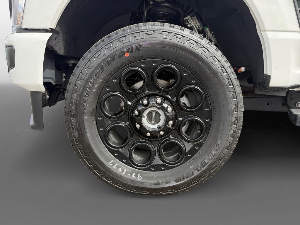 2025 Ford F-350 Super Duty Lariat - Photo 15