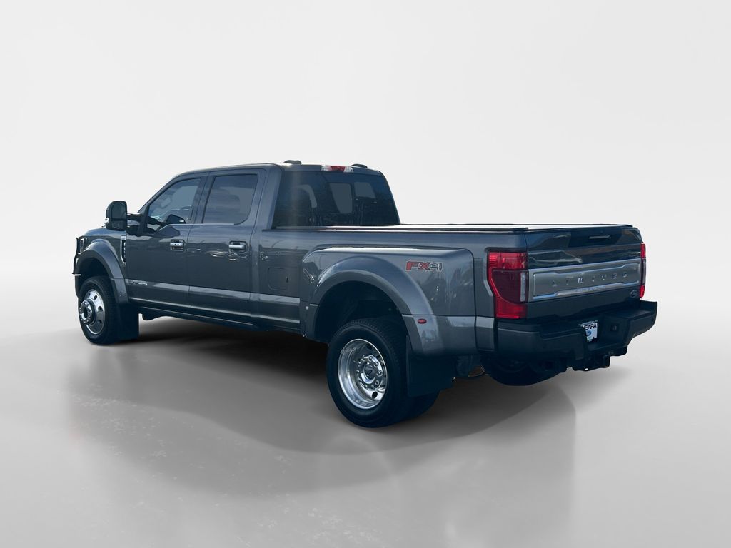 2022 Ford F-450 photo 3