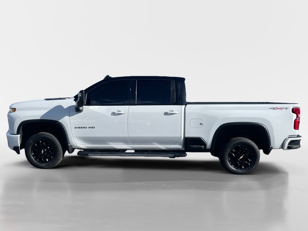 2023 Chevrolet Silverado 2500HD LTZ photo 2