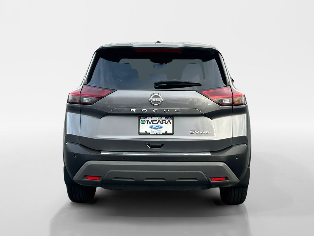 2023 Nissan Rogue SV photo 4