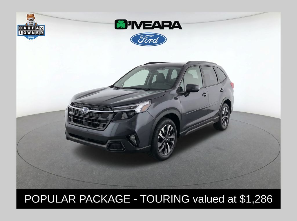 2025 Subaru Forester Touring's photo