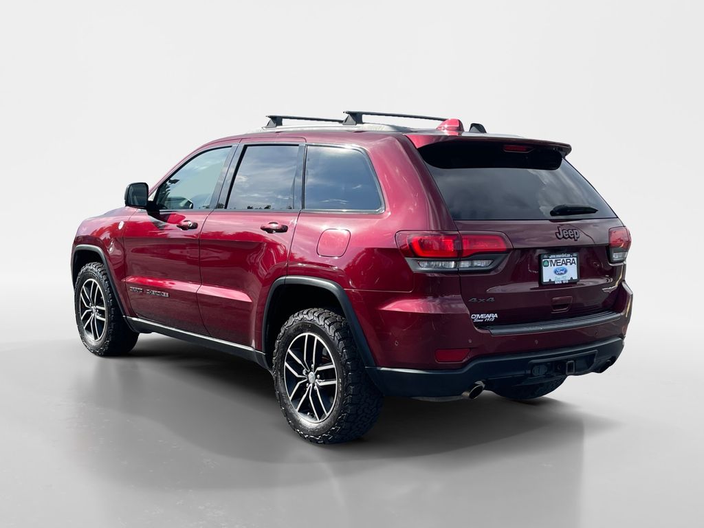 2017 Jeep Grand Cherokee Trailhawk photo 3